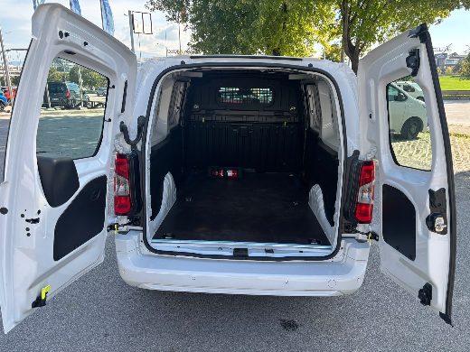 Opel Combo 1.5 D Ultimate XL fotoğraf 21