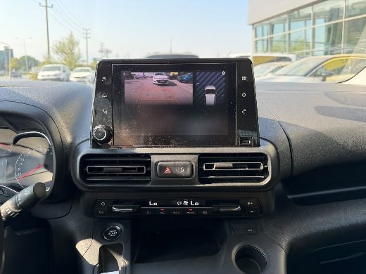 Opel Combo Life 1.5 D Ultimate fotoğraf 11
