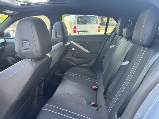 Opel Astra 1.5 D GS fotoğraf 15