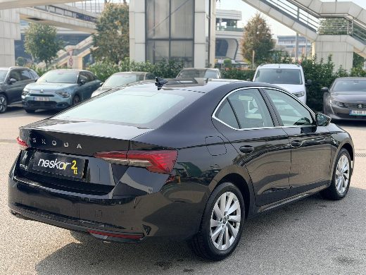 Škoda Octavia 1.5 TSI Elite fotoğraf 25