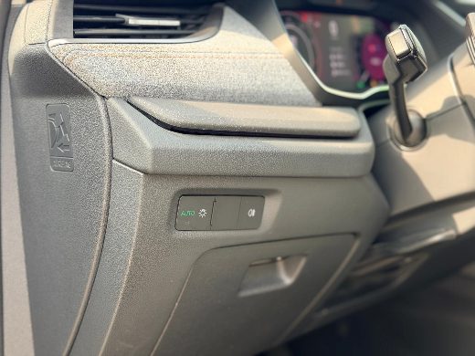 Škoda Octavia 1.5 TSI Elite fotoğraf 27