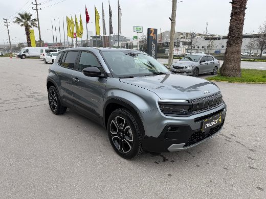 Jeep Avenger 1.2 Summit fotoğraf 16