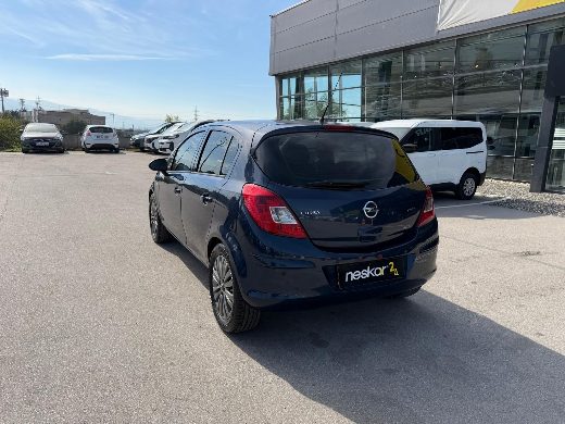 Opel Corsa 1.4 Twinport Active fotoğraf 10