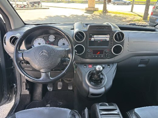 Citroën Berlingo 1.6 HDi Selection fotoğraf 4