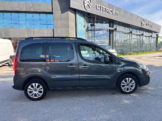 Citroën Berlingo 1.6 HDi Selection fotoğraf 20
