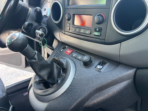 Citroën Berlingo 1.6 HDi Selection fotoğraf 21