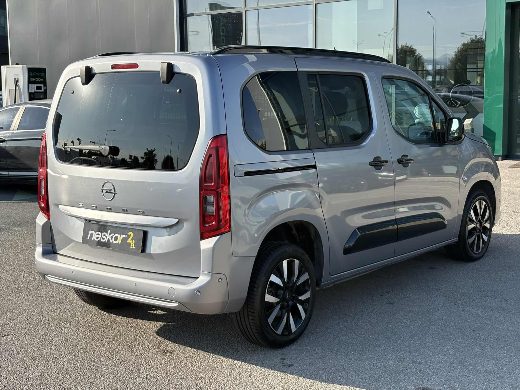 Opel Combo 1.5 D Ultimate fotoğraf 2