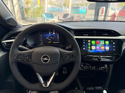 Opel Corsa-e GS fotoğraf 15