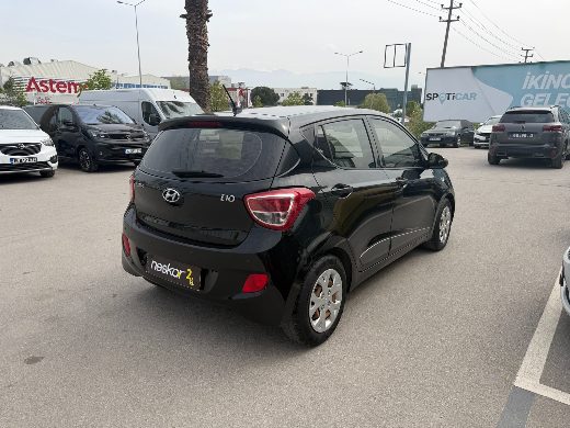 Hyundai i10 1.0 D-CVVT Style fotoğraf 2