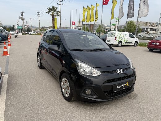 Hyundai i10 1.0 D-CVVT Style fotoğraf 1