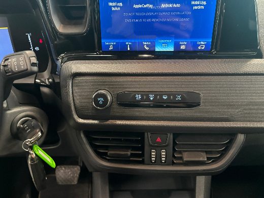 Ford Tourneo Courier 1.0 EcoBoost Deluxe fotoğraf 6