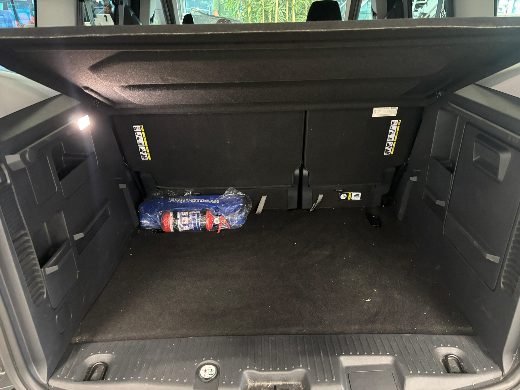Ford Tourneo Courier 1.0 EcoBoost Deluxe fotoğraf 8