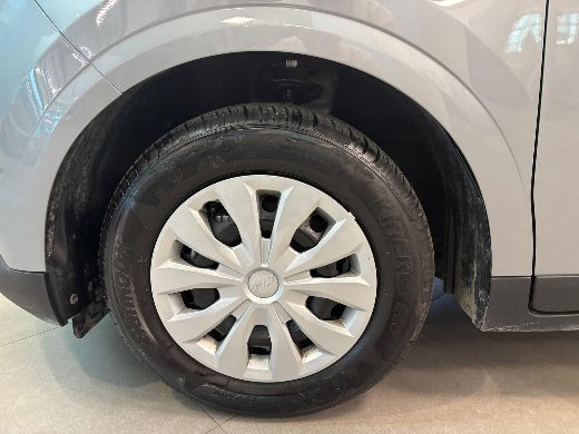 Ford Tourneo Courier 1.0 EcoBoost Deluxe fotoğraf 9