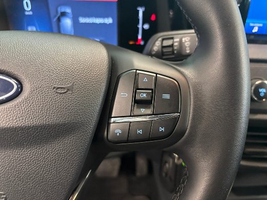Ford Tourneo Courier 1.0 EcoBoost Deluxe fotoğraf 24