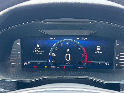 Škoda Superb 1.5 TSI Prestige fotoğraf 10