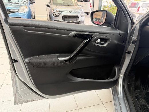 Peugeot 301 1.6 BlueHDI Allure fotoğraf 14