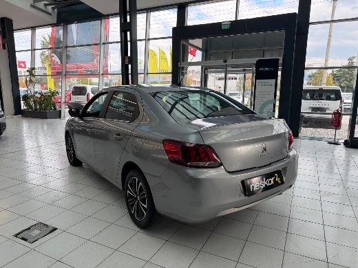 Peugeot 301 1.6 BlueHDI Allure fotoğraf 15